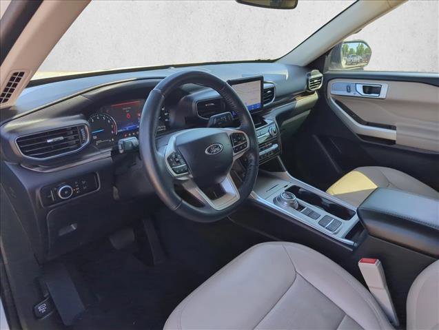 Certified 2023 Ford Explorer Limited w/ Equipment Group 301A image 10