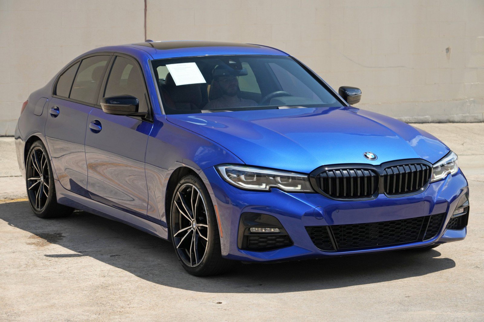 Used 2021 BMW 330i Sedan w/ M Sport Package RWD image 55