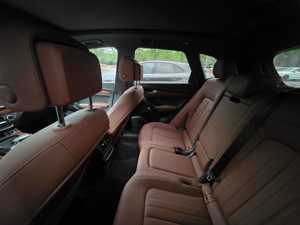Used 2022 Audi Q5 2.0T Premium Plus AWD/4WD image 12
