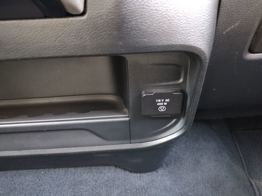 Used 2024 RAM 2500 Laramie AWD/4WD image 24