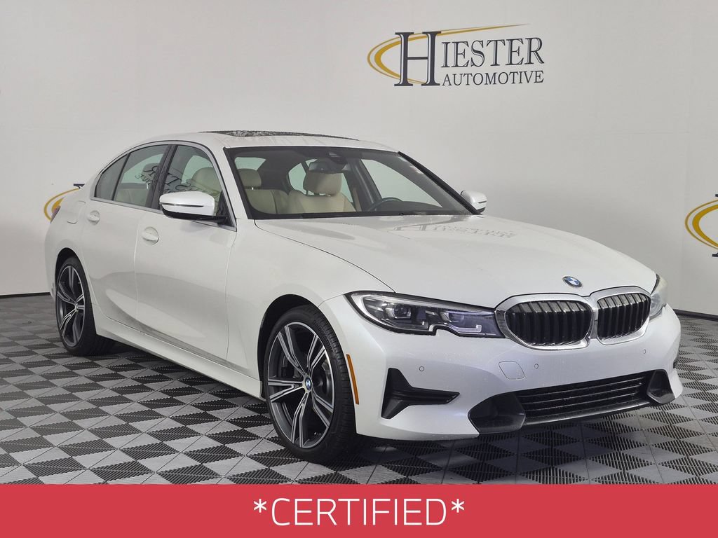 Used 2022 BMW 330i Sedan w/ Premium Package RWD image 2