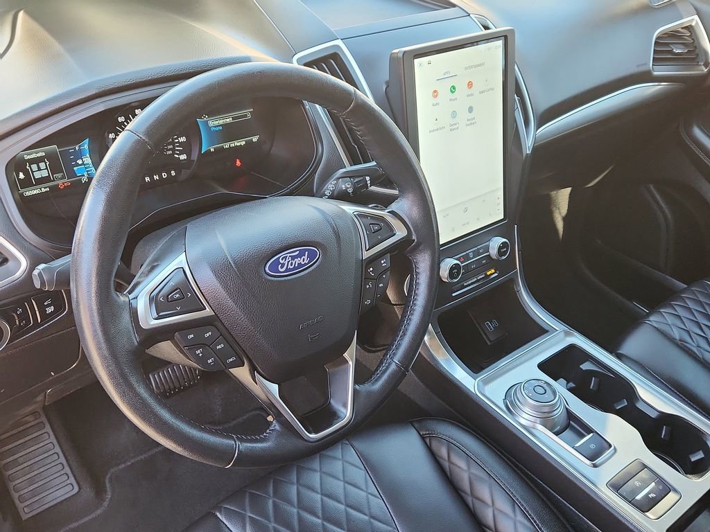 Used 2024 Ford Edge Titanium image 8