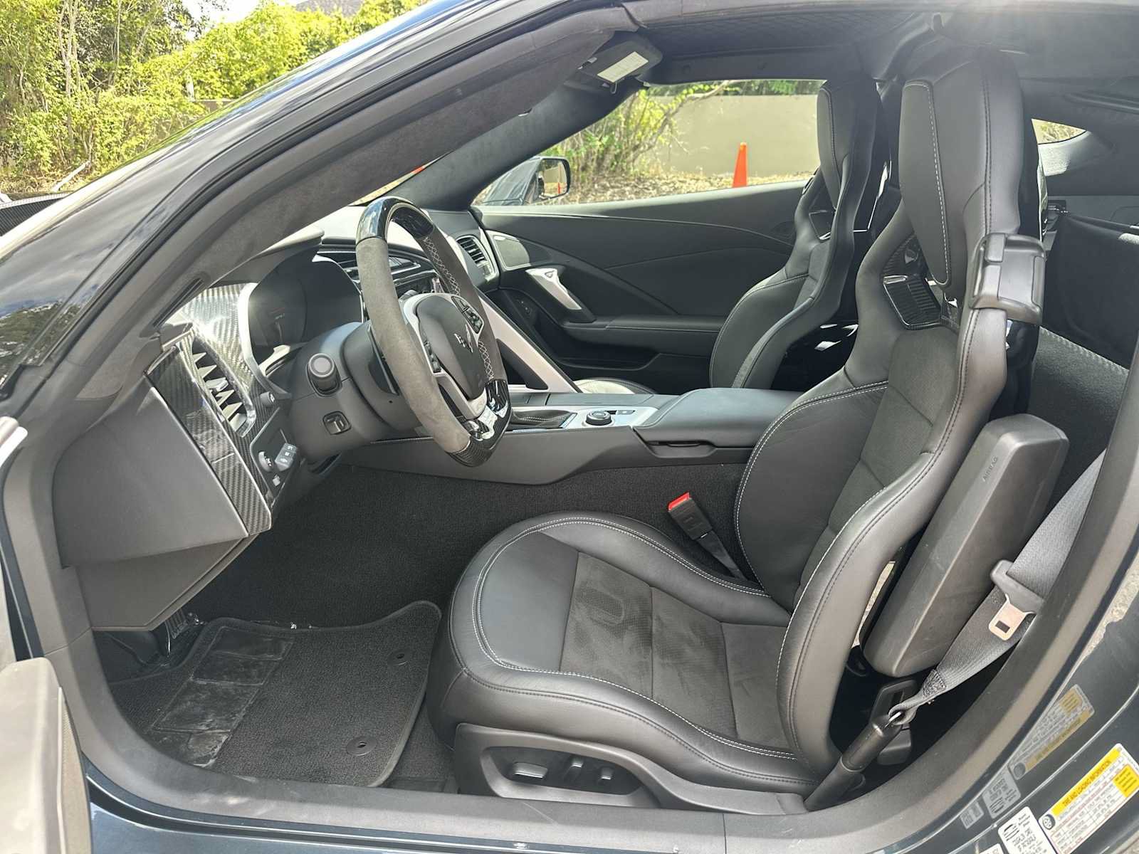 Used 2019 Chevrolet Corvette ZR1 RWD image 15