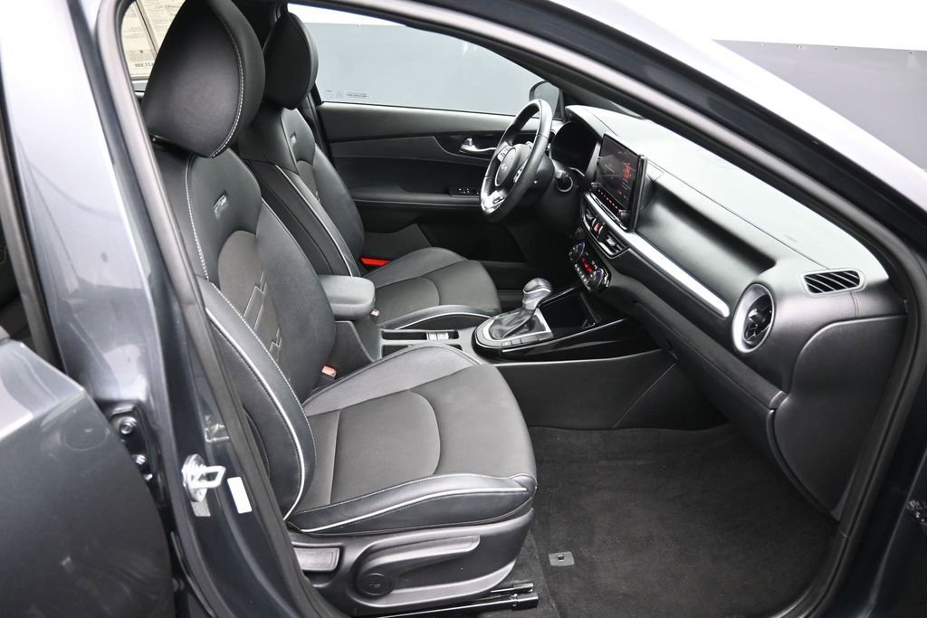 Certified 2024 Kia Forte GT-Line w/ GT-Line Premium Package FWD image 23
