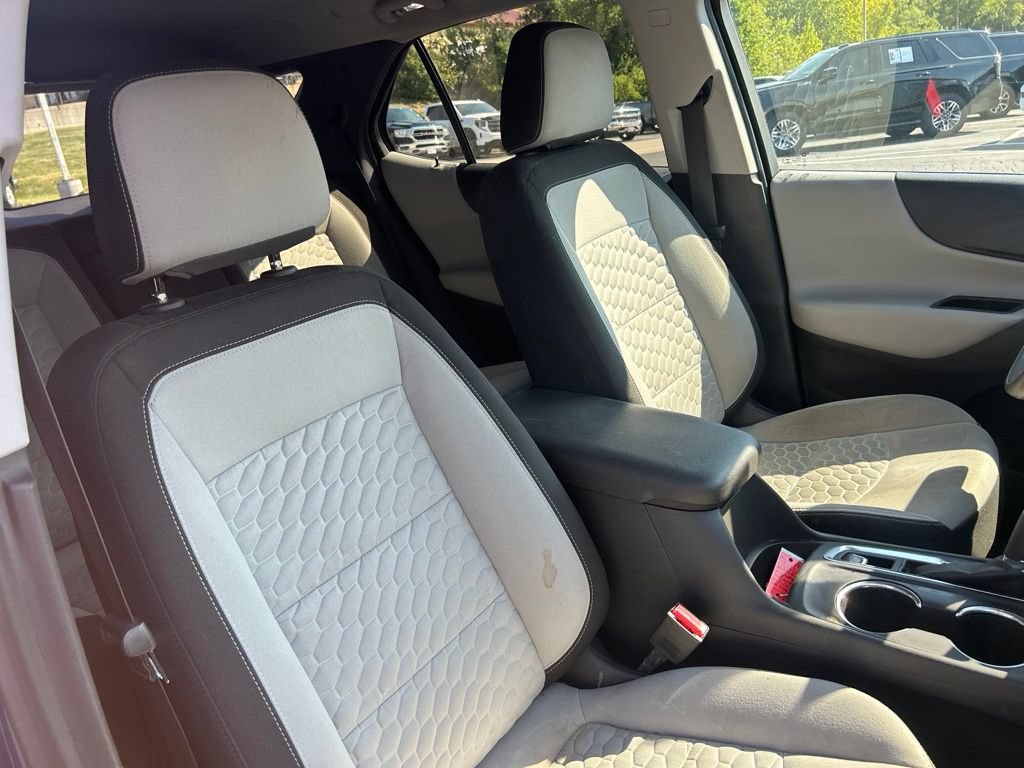 Used 2020 Chevrolet Equinox LT AWD/4WD image 34