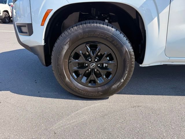 Certified 2025 Nissan Frontier S w/ S Utility Package image 9