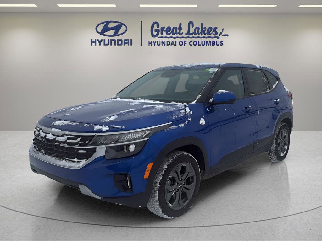 Used 2024 Kia Seltos LX image 1