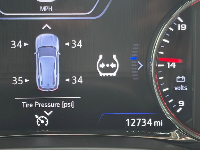 Used 2023 GMC Acadia Denali w/ Black Diamond Edition FWD image 34