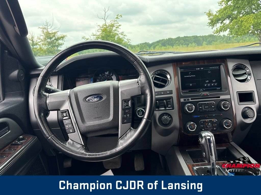 Used 2015 Ford Expedition EL Platinum AWD/4WD image 2