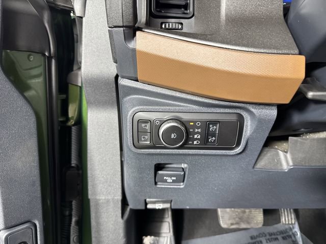 Used 2024 Ford Bronco Outer Banks AWD/4WD image 13