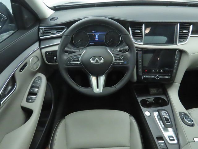 Used 2025 INFINITI QX50 Luxe image 10