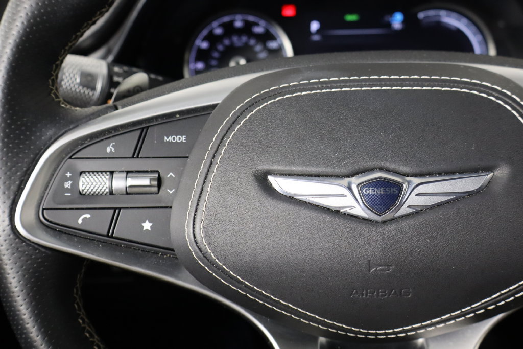 Used 2023 Genesis Electrified GV70 AWD/4WD image 8