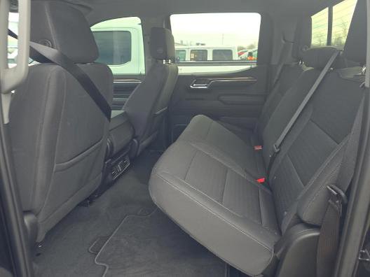 Used 2023 Chevrolet Silverado 1500 LT w/ Convenience Package II AWD/4WD image 11