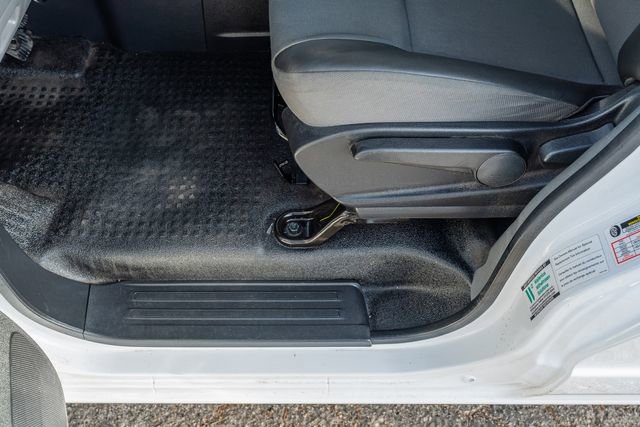 Used 2021 Nissan NV200 SV w/ Sliding Door Glass Package image 18