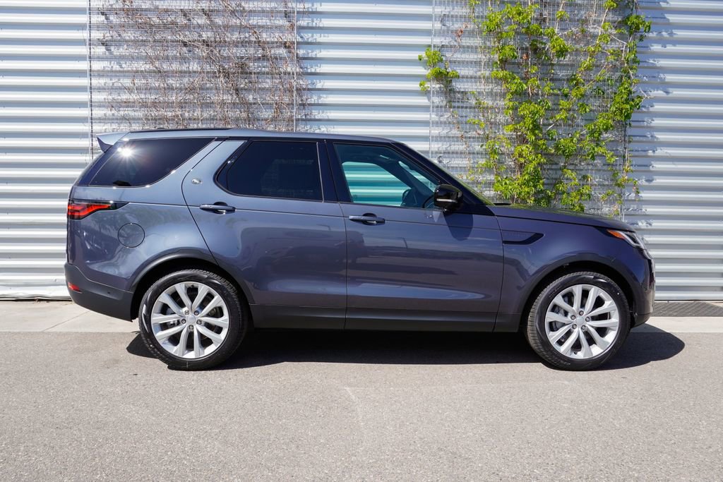 New 2026 Land Rover Discovery S AWD/4WD image 7