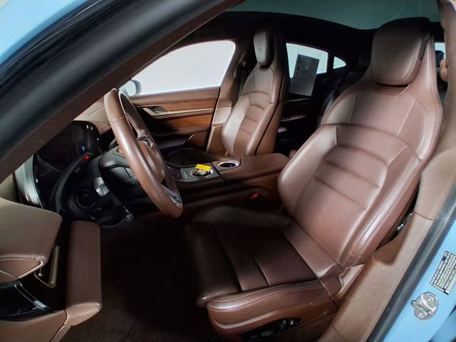 Used 2021 Porsche Taycan image 10