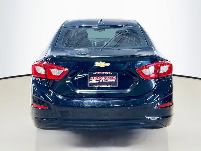 Used 2018 Chevrolet Cruze LS image 8