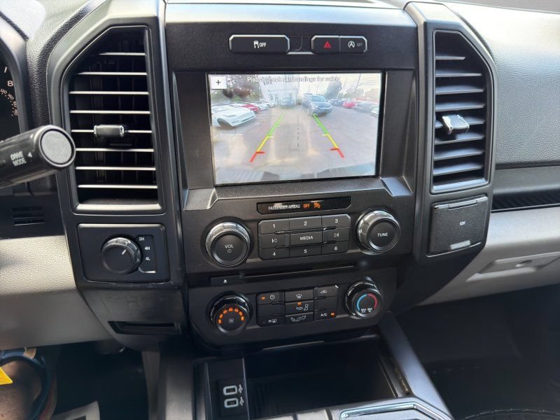 Used 2018 Ford F150 XL w/ Equipment Group 101A Mid AWD/4WD image 16