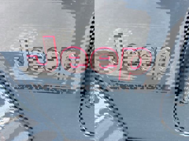 Used 2025 Jeep Wrangler Unlimited Rubicon image 43