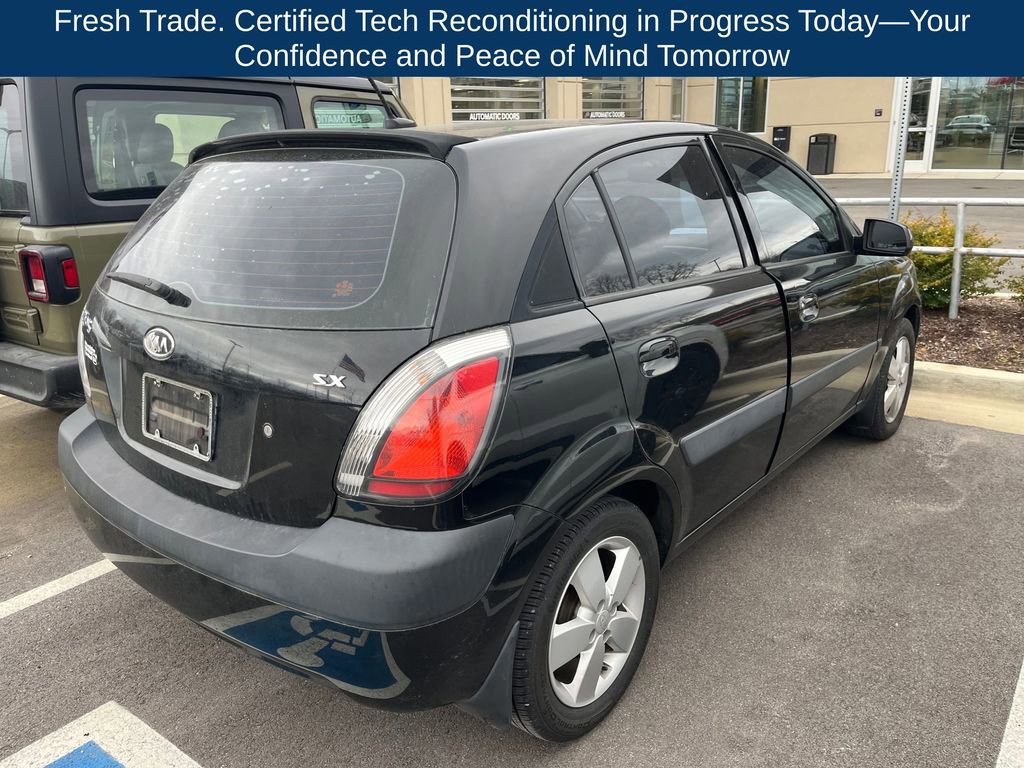 Used 2009 Kia Rio5 SX image 4