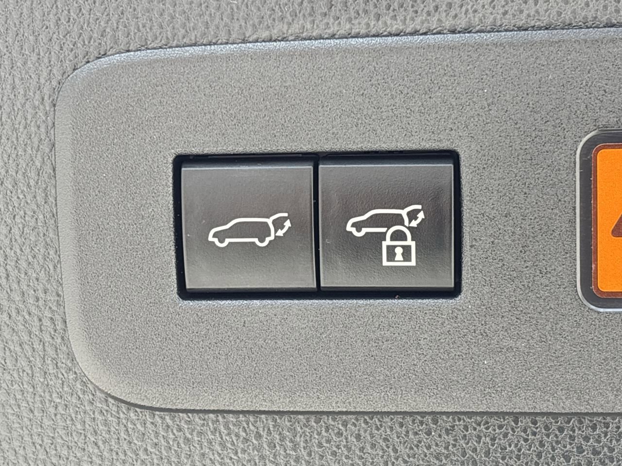 Used 2024 Lexus GX 550 image 9