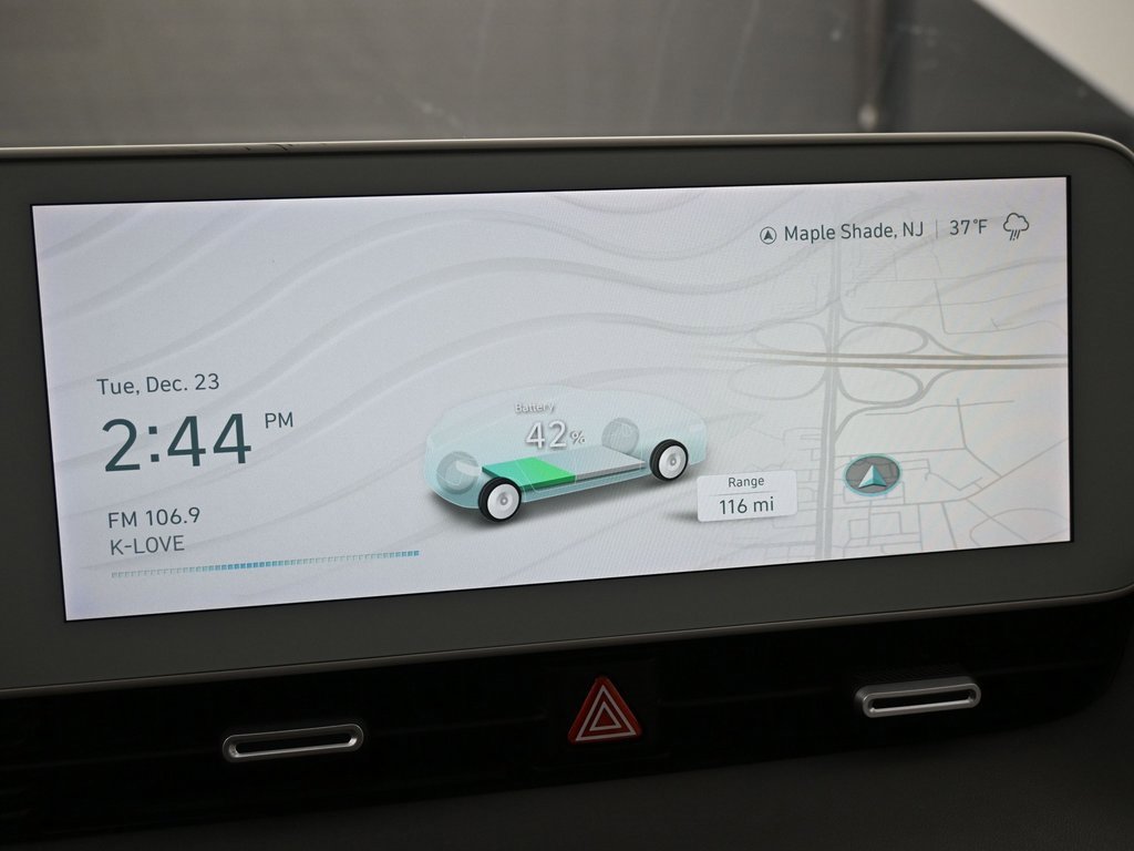 Used 2024 Hyundai Ioniq 5 Limited image 13