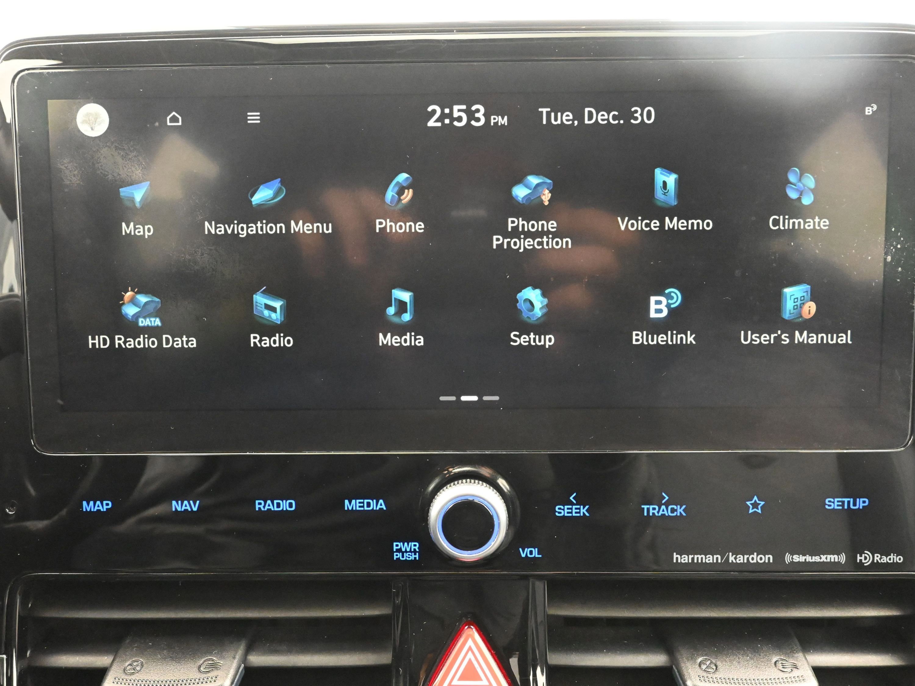 Used 2020 Hyundai Ioniq Limited image 15