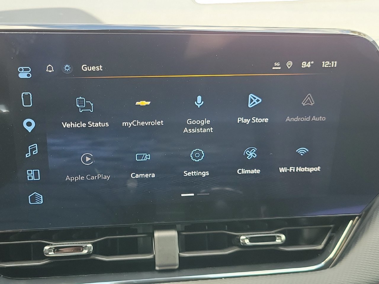 New 2027 Chevrolet Equinox RS w/ Safety and Technology Package FWD image 26