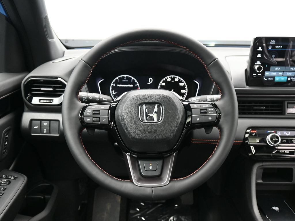 New 2025 Honda Pilot TrailSport image 31