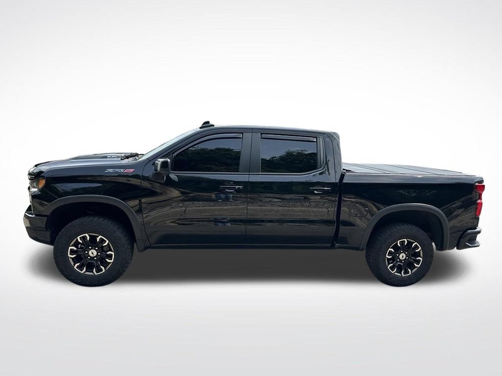 Used 2023 Chevrolet Silverado 1500 ZR2 w/ Technology Package AWD/4WD image 2