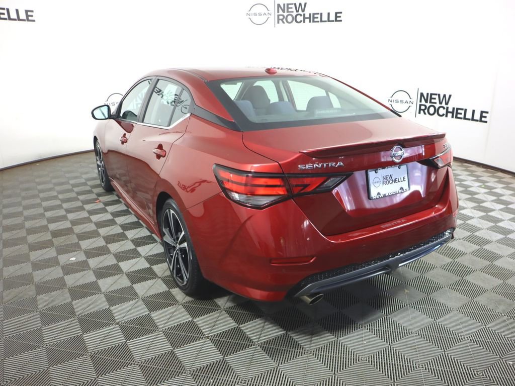 Used 2023 Nissan Sentra SR w/ Electronics Package FWD image 7