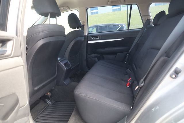 Used 2011 Subaru Outback 2.5i image 20
