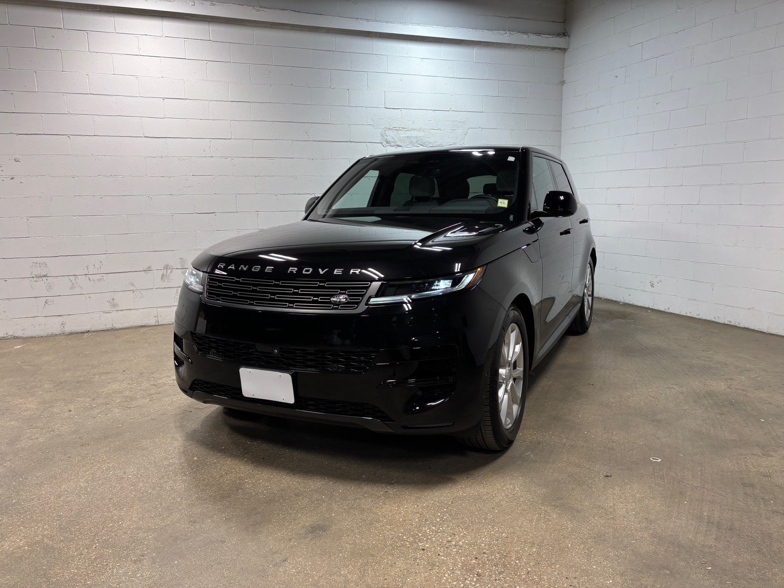 Used 2025 Land Rover Range Rover Sport AWD/4WD video 2