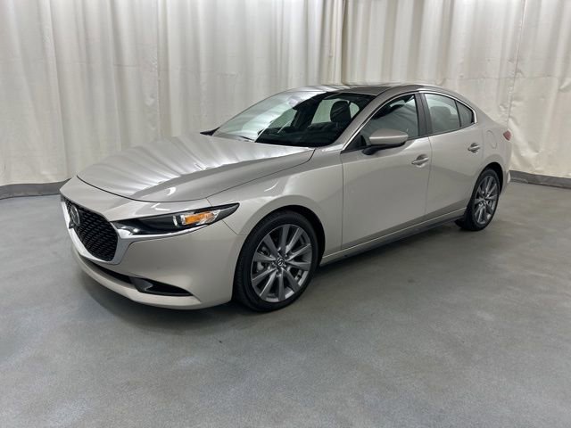 Used 2025 MAZDA MAZDA3 s FWD image 2