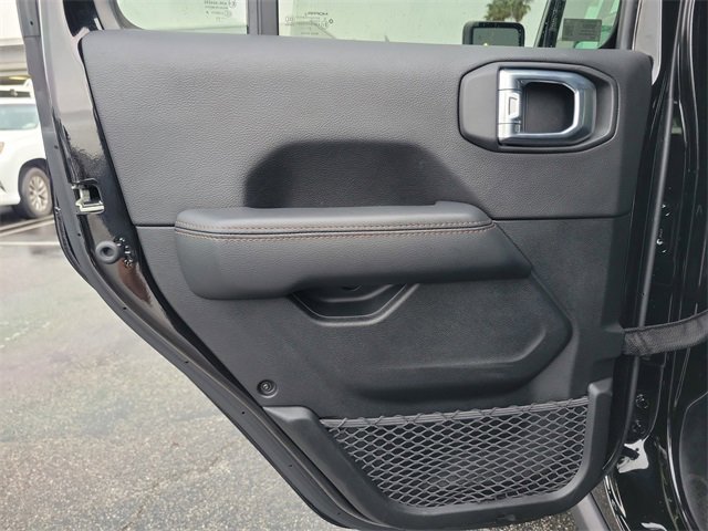 Certified 2021 Jeep Wrangler Unlimited Rubicon w/ Trailer Tow Package image 13