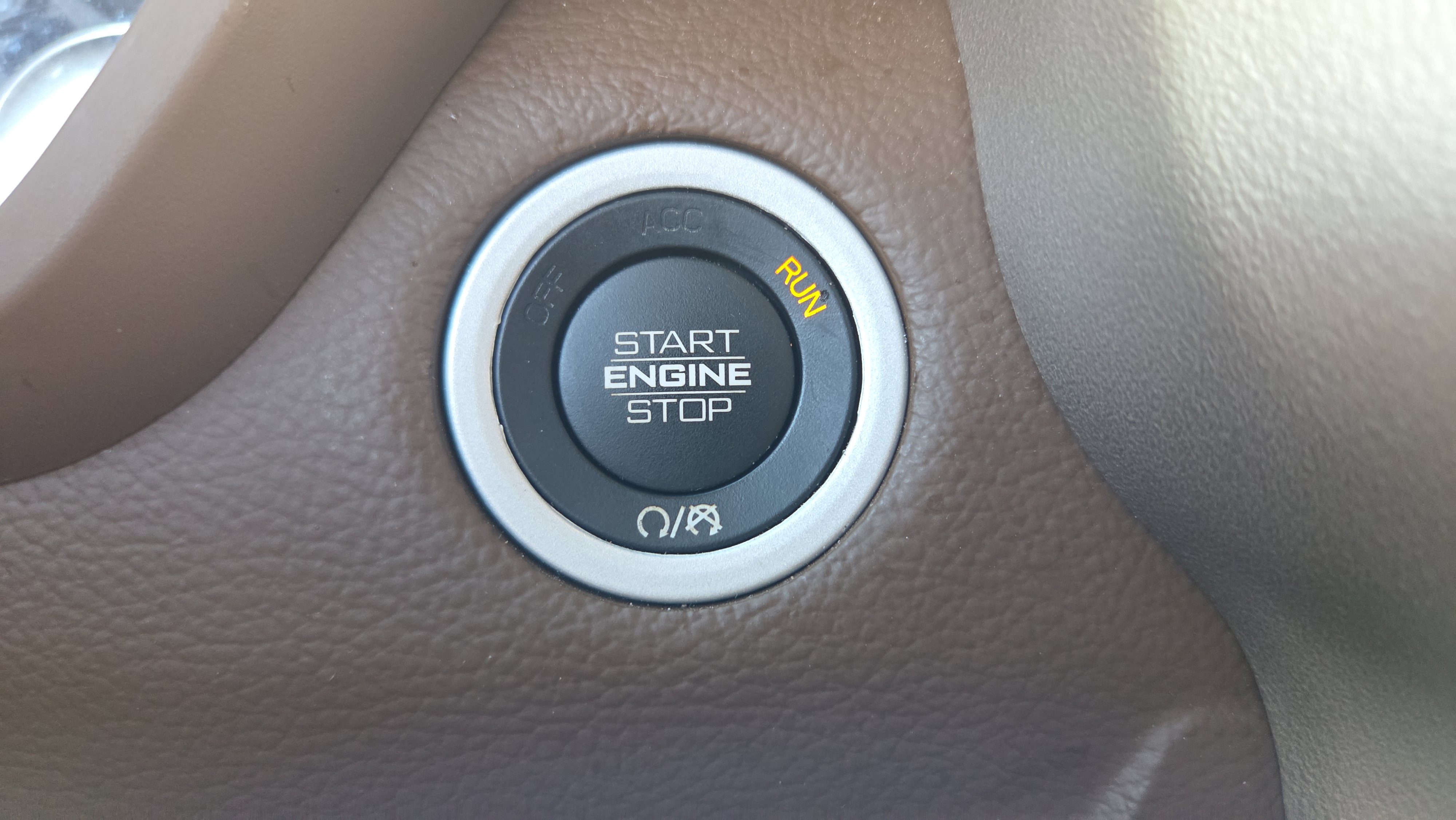 Used 2021 RAM 1500 Laramie AWD/4WD image 23