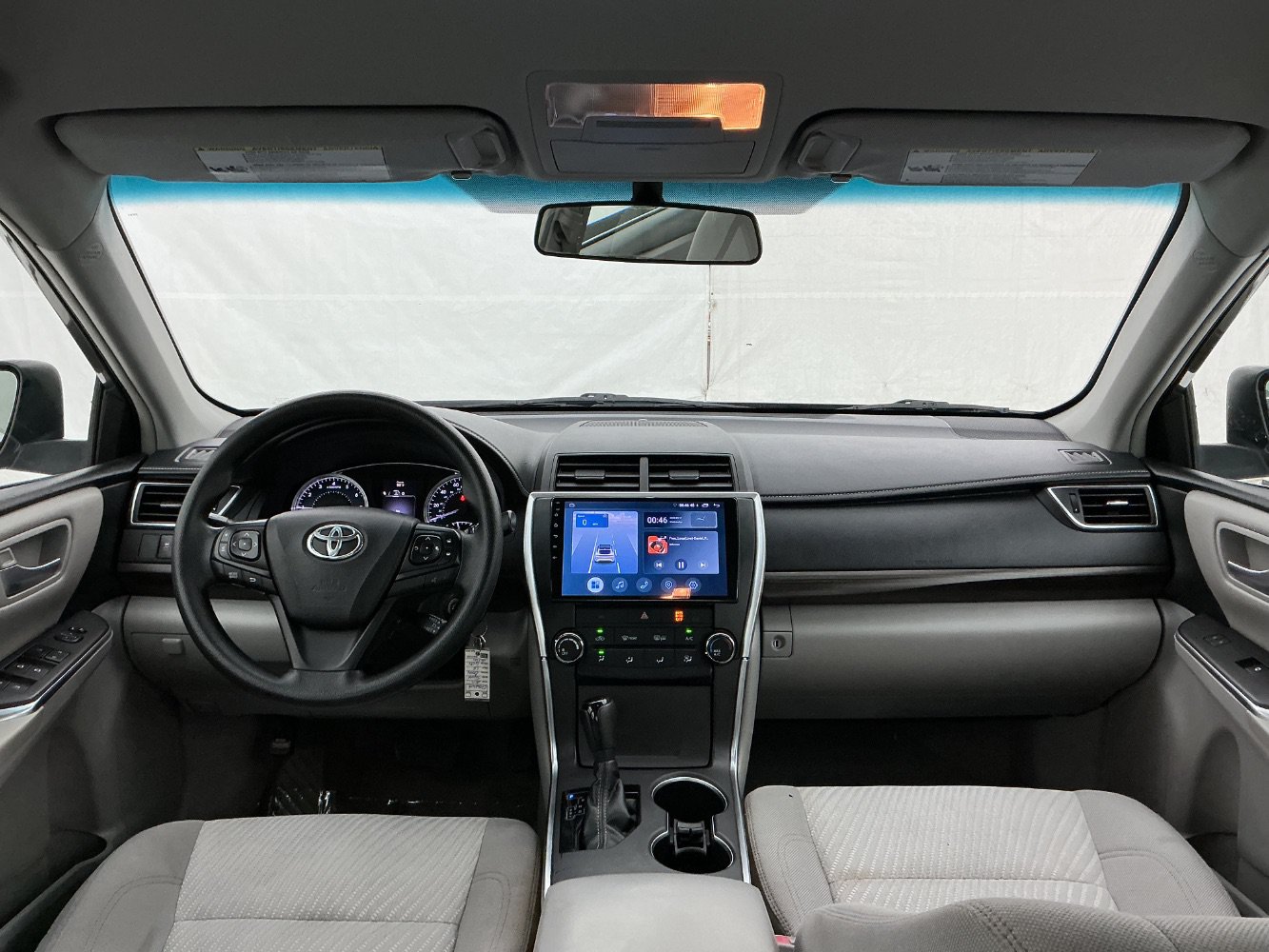 Used 2016 Toyota Camry LE FWD image 27