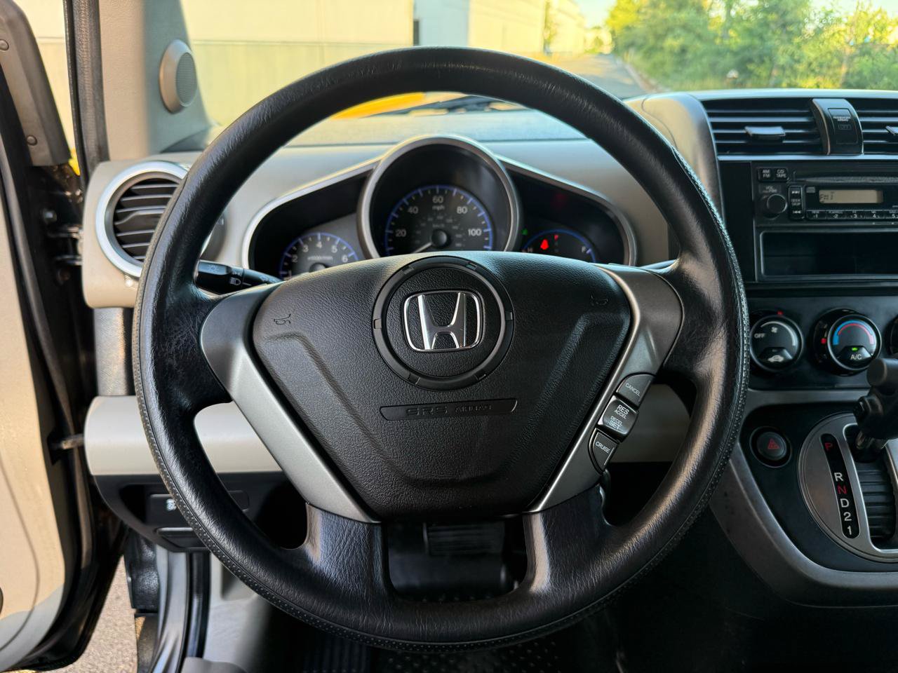 Used 2011 Honda Element LX image 32