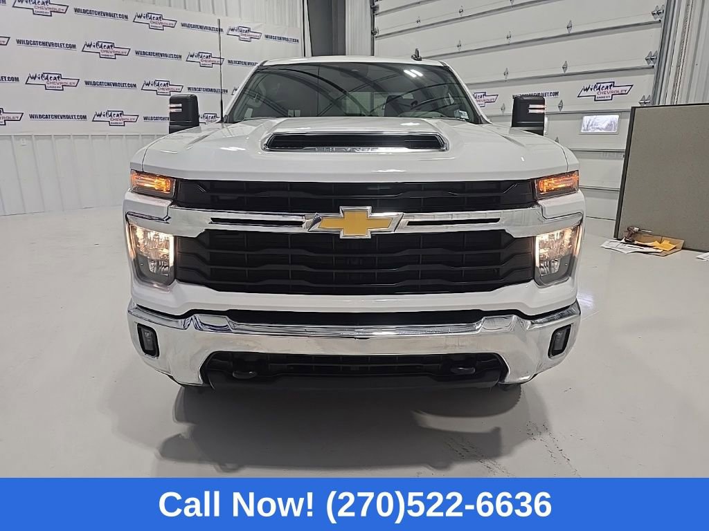 Used 2025 Chevrolet Silverado 2500 LT w/ Convenience Package image 12