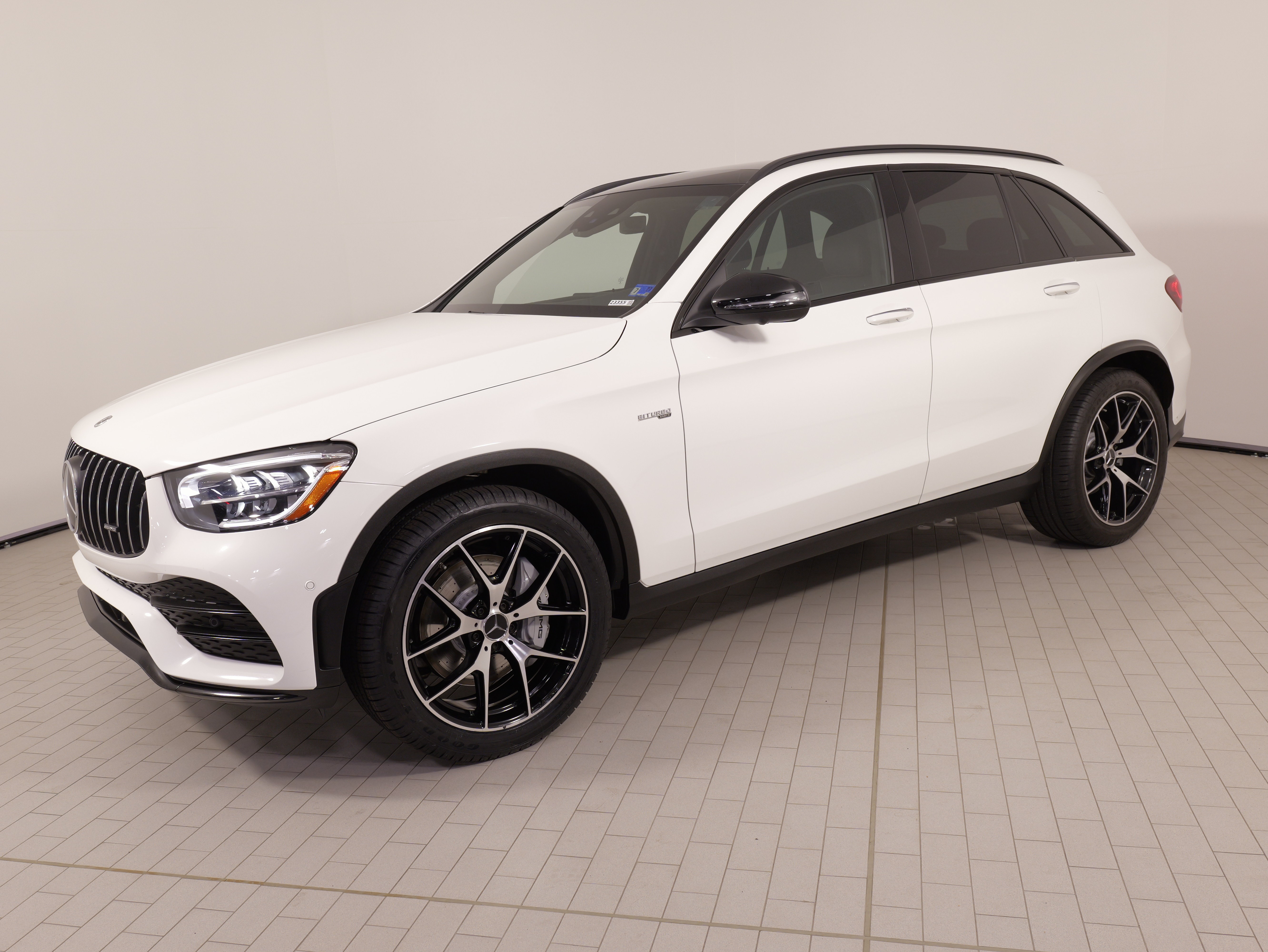 Used 2022 Mercedes-Benz GLC 43 AMG 4MATIC image 1