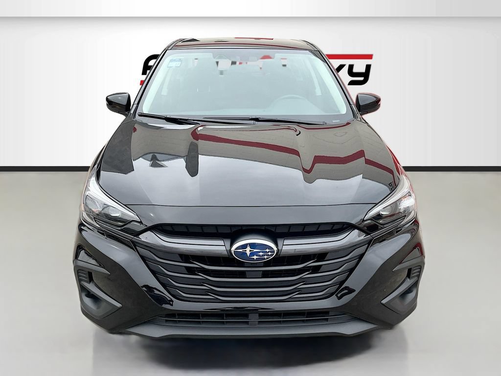Used 2025 Subaru Legacy Premium AWD/4WD image 2