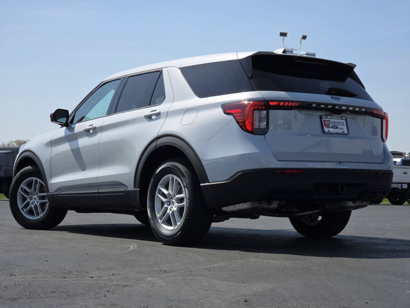 New 2026 Ford Explorer Active AWD/4WD image 13
