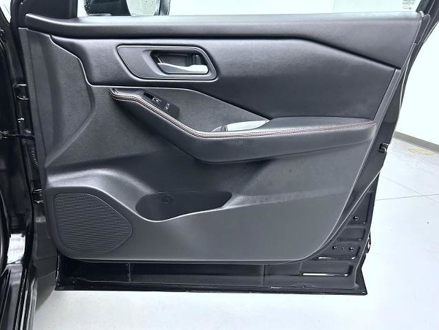 Certified 2025 Nissan Rogue SV w/ Rock Creek Premium Package AWD/4WD image 16