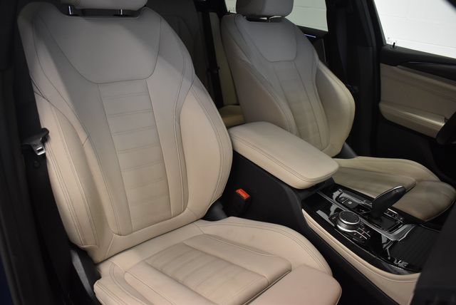 Used 2021 BMW X4 xDrive30i w/ Premium Package AWD/4WD image 6