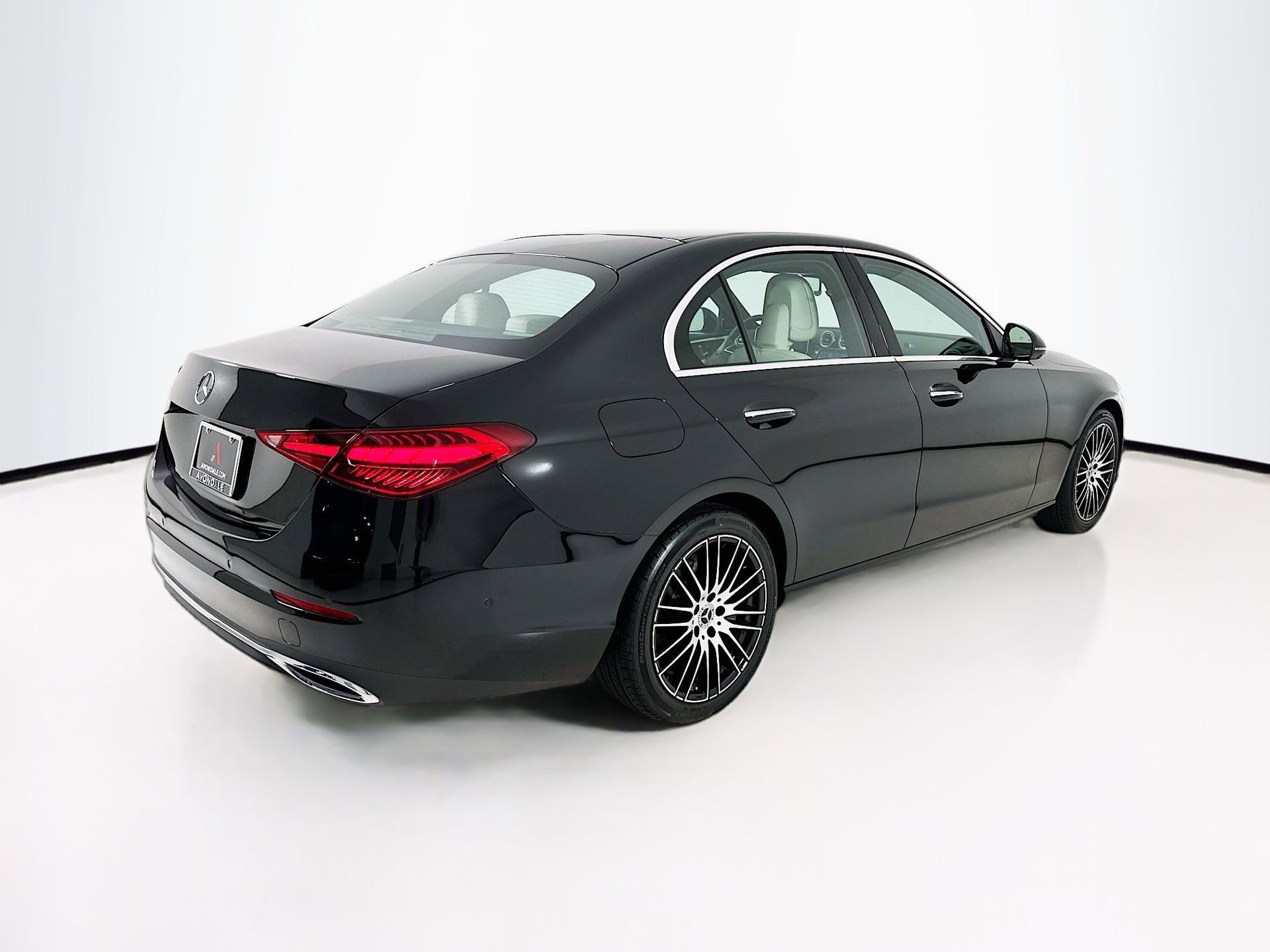 Certified 2025 Mercedes-Benz C 300 Sedan image 8