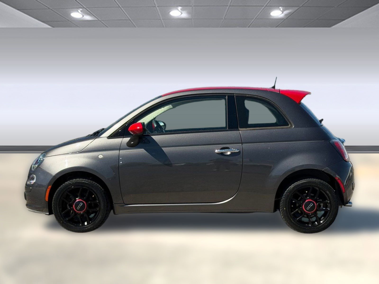 Used 2015 FIAT 500 Pop image 2