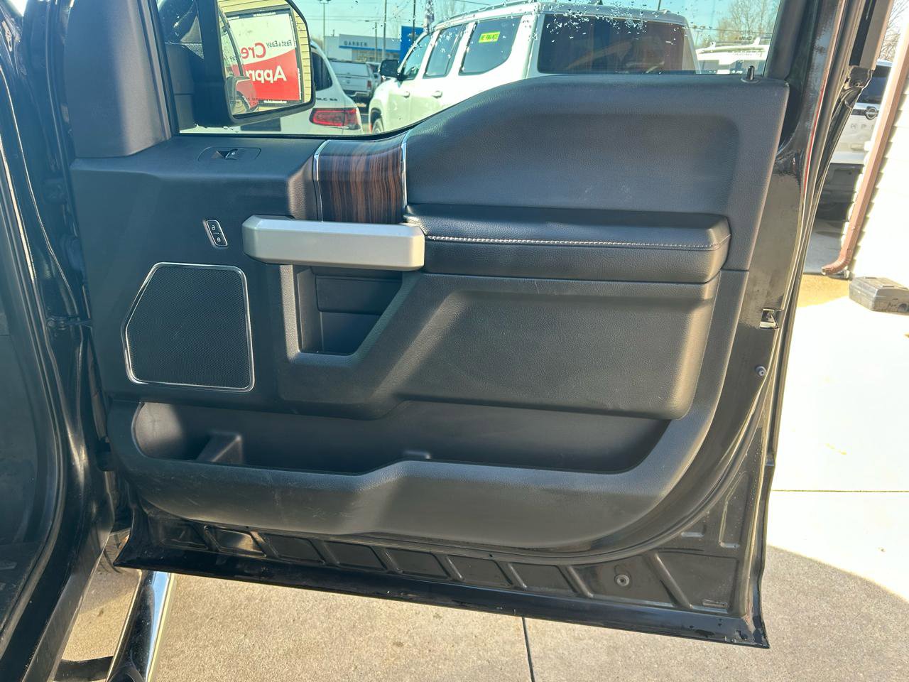 Used 2016 Ford F150 Lariat w/ Equipment Group 501A Mid image 16