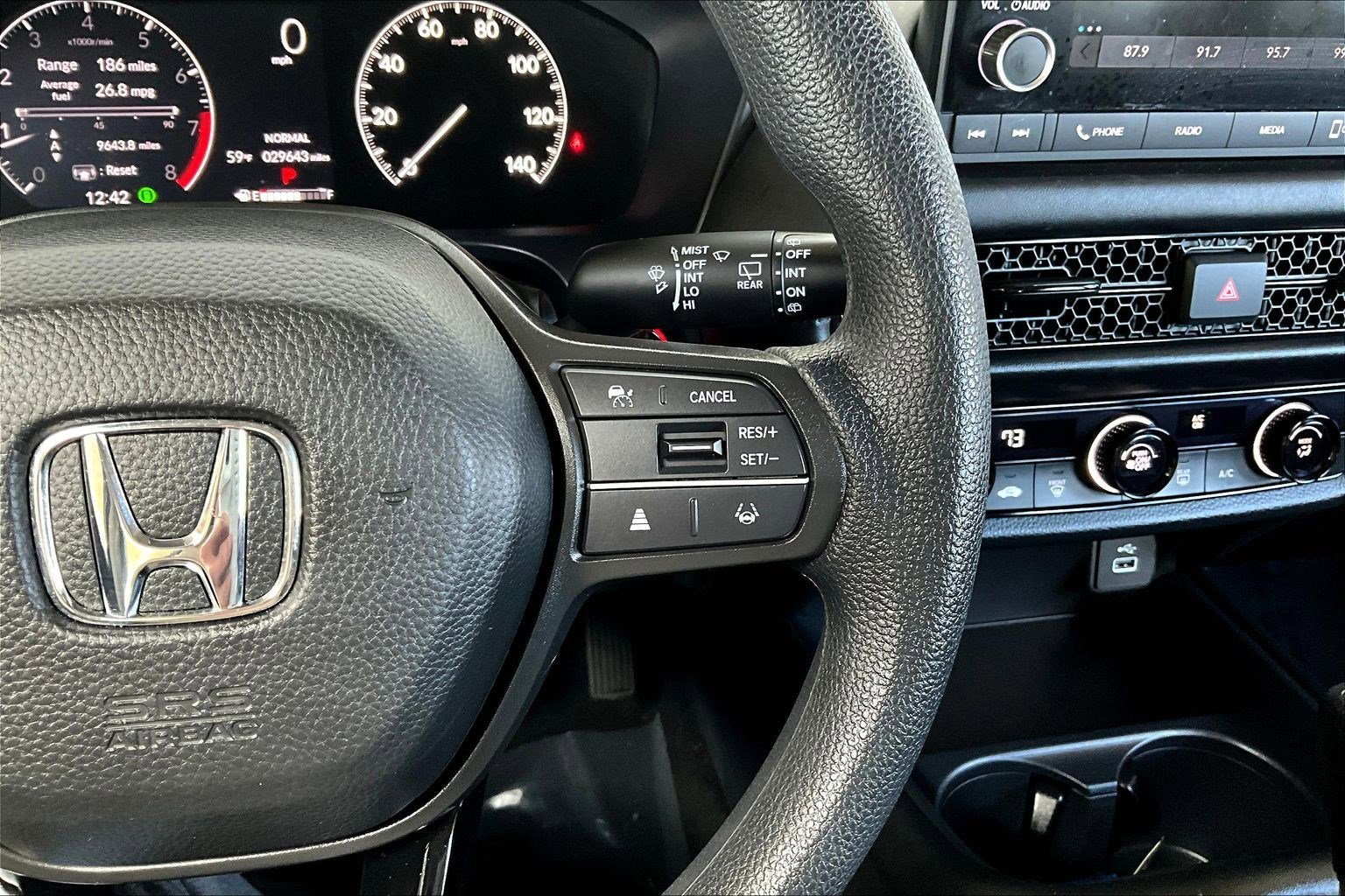 Used 2023 Honda HR-V LX image 12