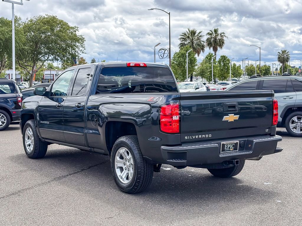 Used 2018 Chevrolet Silverado 1500 LT w/ All Star Edition AWD/4WD image 2