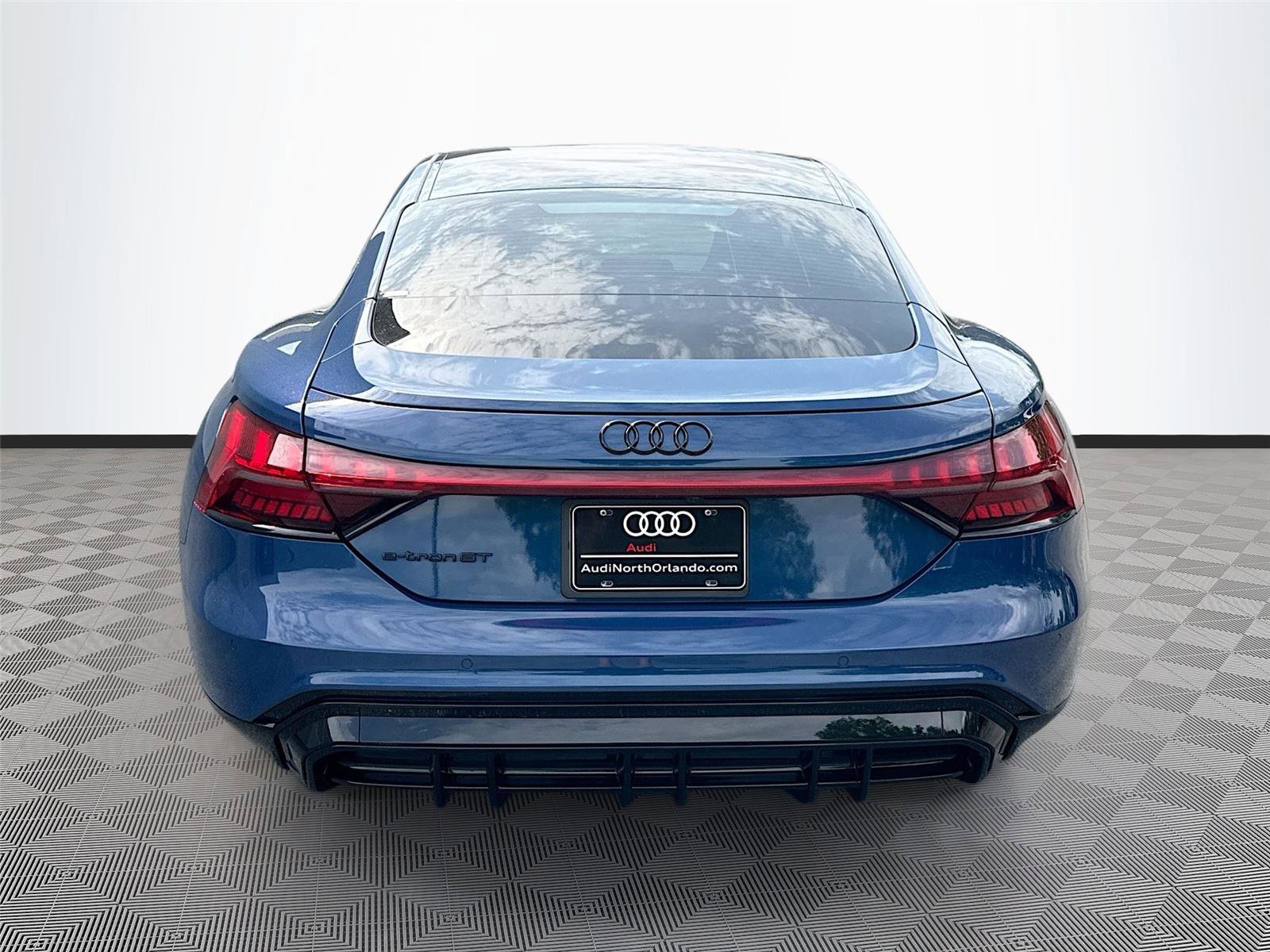 Used 2023 Audi e-tron GT Prestige w/ Prestige Package AWD/4WD image 6
